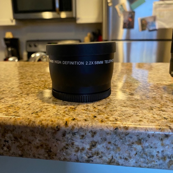 Canon Rebel T6 - Picture 5 of 6